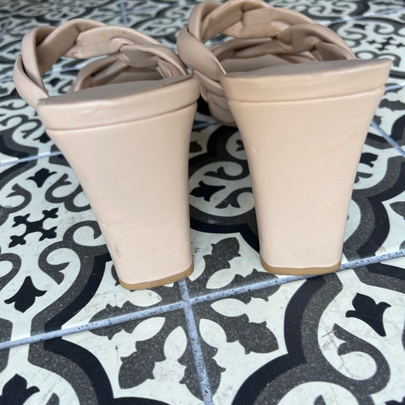 Open Edit Twist Heels - Picture 7 of 8